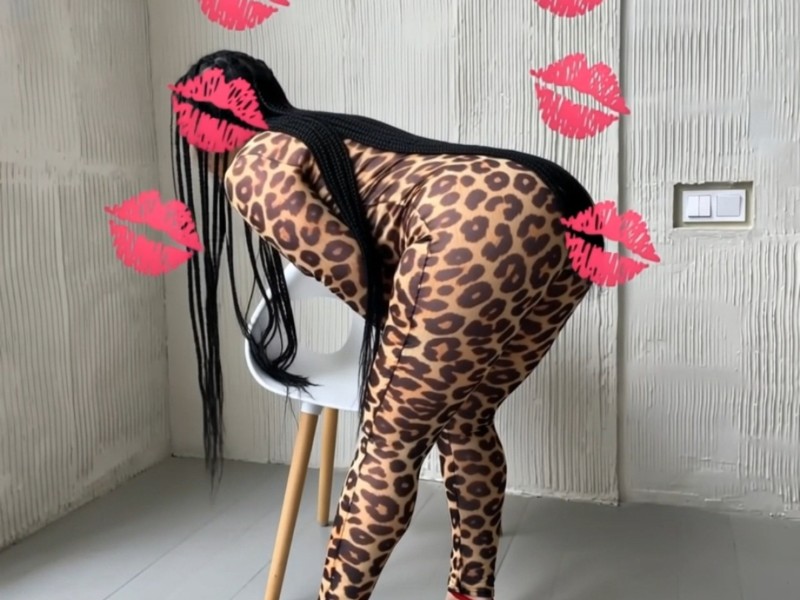 Девушка ТИГРИЦА АНАЛ МБР с 3 размером груди сделает с удовольствием окончание на грудь и позовет в гости