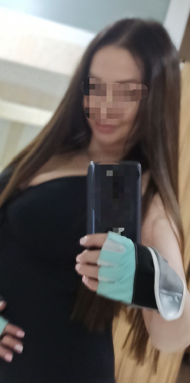 Профессионалка МАССАЖ И НЕ ТОЛЬКО с 4 размером груди сделает профессионально массаж профи и примет у себя