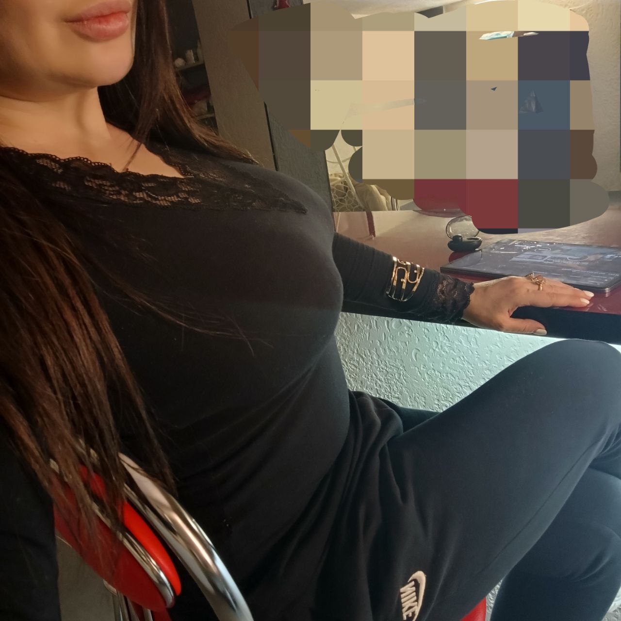 Массажистка Выезда нет с 4 размером груди исполнит окончание на грудь и примет у себя в Любой район