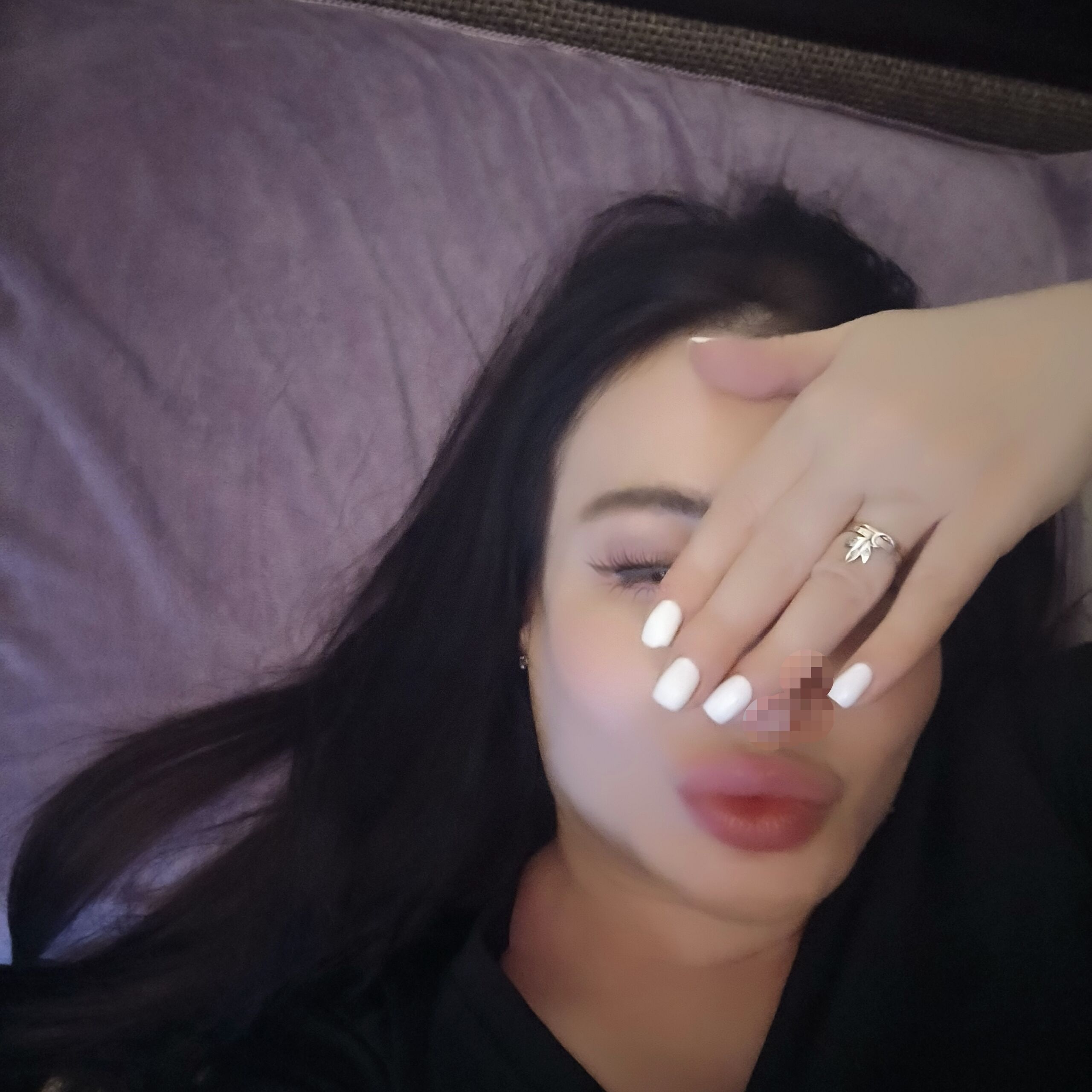 Массажистка Выезда нет 35 лет сделает нежно окончание на грудь и позовет в гости