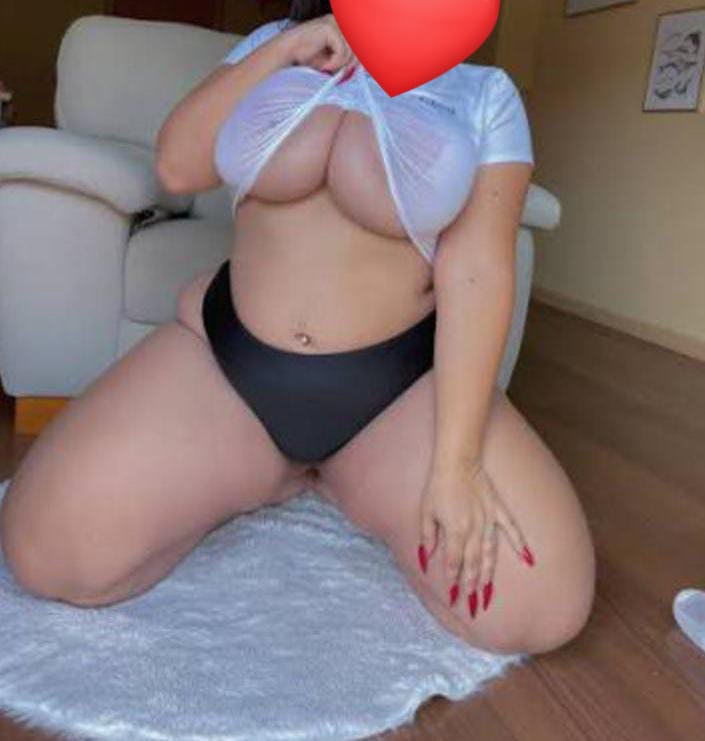 Эскорт Ирина МБР 36 лет сделает качественно расслабляющий массаж и пригласит к себе