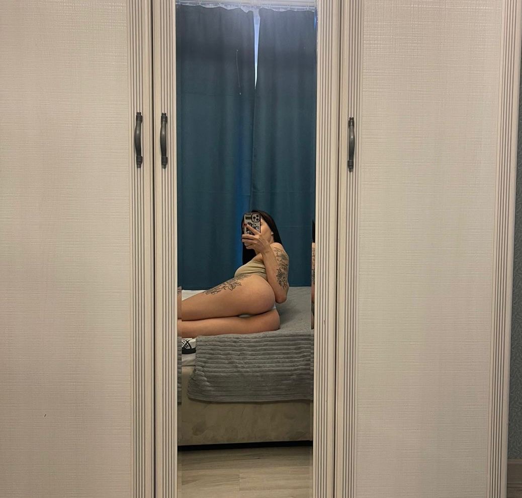 Эскорт Саша с 2 размером груди сделает профессионально классический секс и пригласит к себе в Любой район