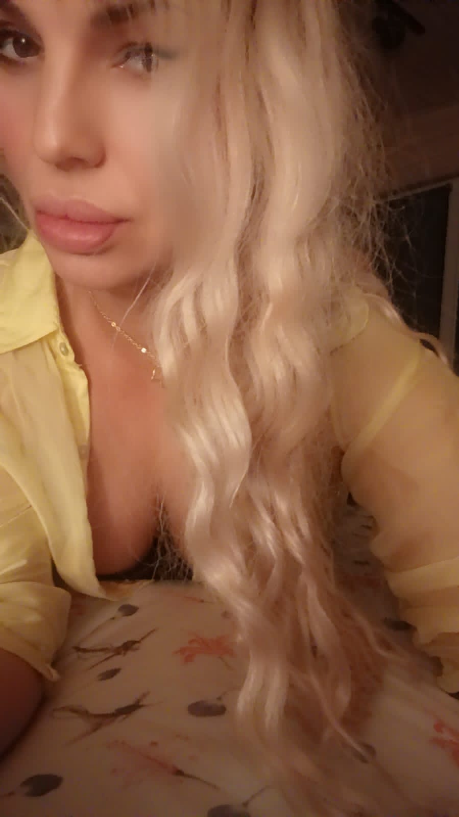 Эскорт Тантрамассаж стройная сделает нежно окончание в рот и пригласит к себе