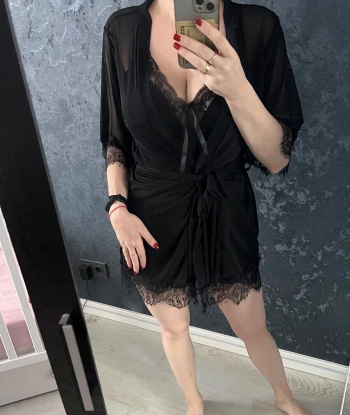 Индивидуалка МИЛЕНА стройная сделает с удовольствием минет в презервативе и пригласит к себе