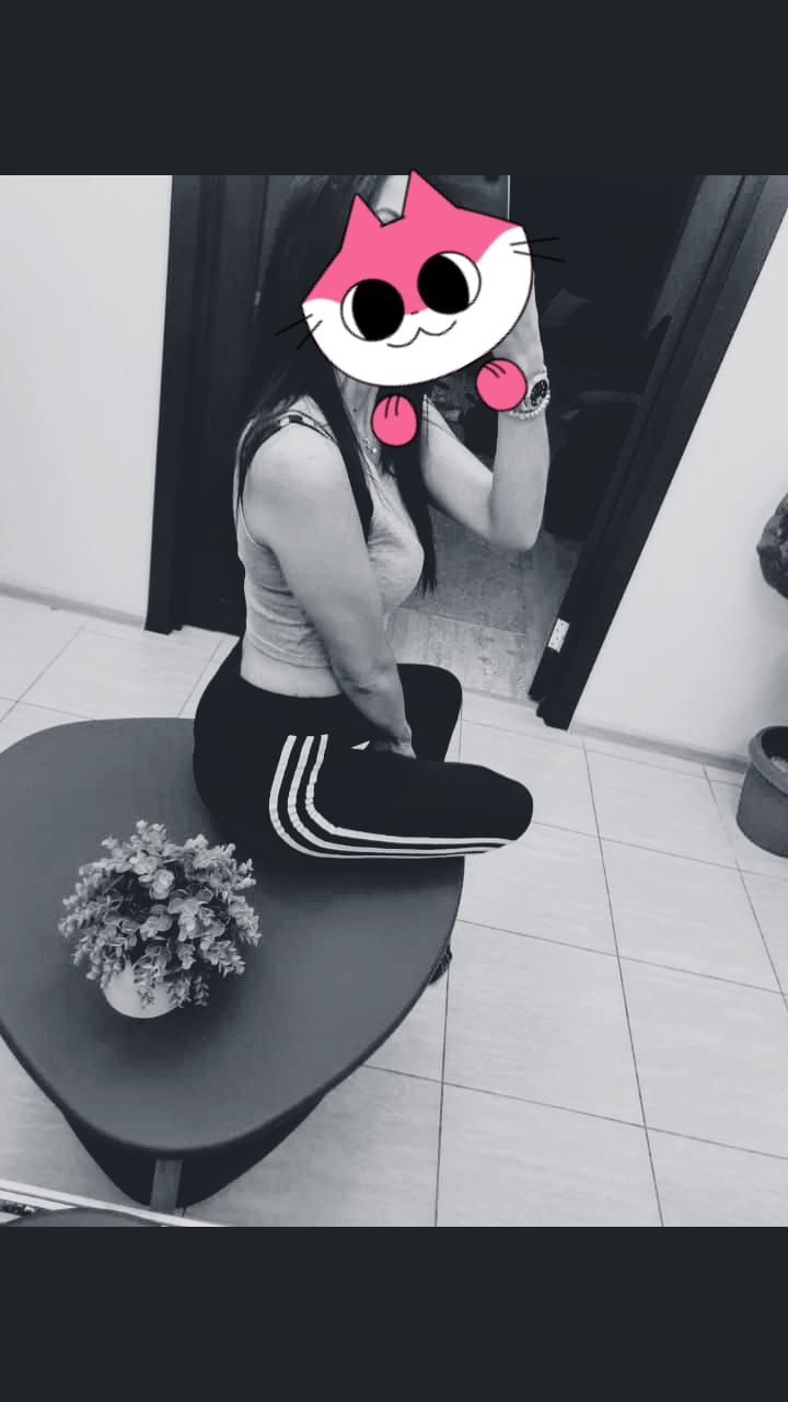 Эскорт Ясина с 2 размером груди подарит окончание на грудь и пригласит к себе в Любой район