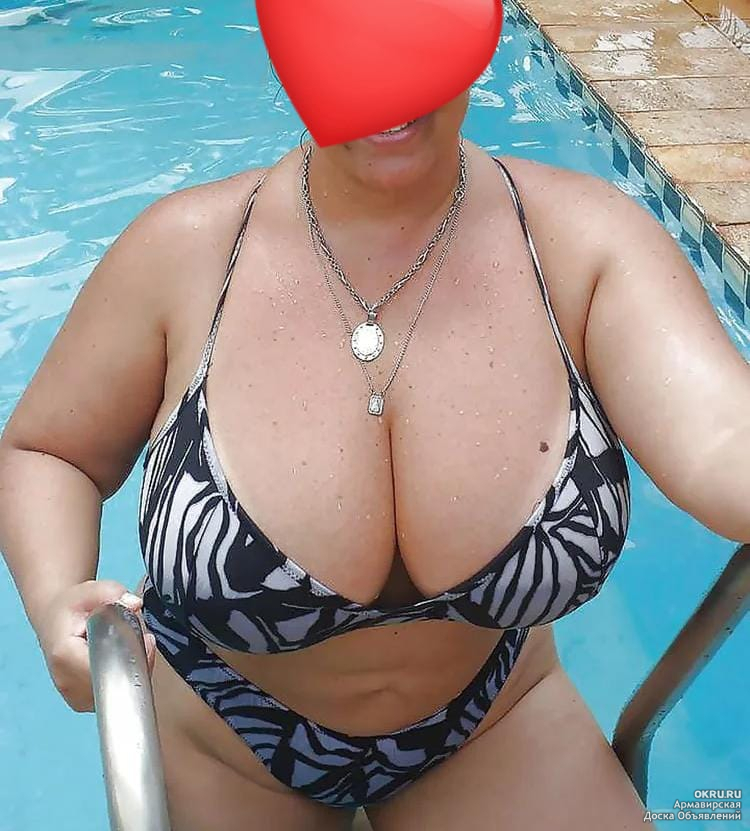 Эскорт Соня НОВЕНЬКАЯ с 6 размером груди сделает нежно анальный секс и позовет в гости