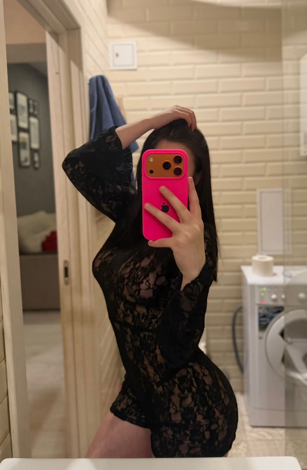 Девочка Каролина 21 лет подарит минет без резинки и пригласит к себе в Новопятигорск