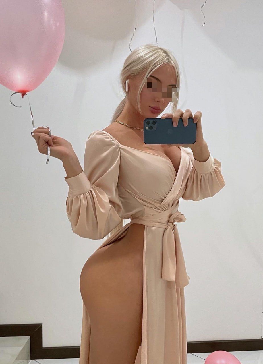 Массажистка Катя с 3 размером груди сделает с удовольствием эскорт и пригласит к себе