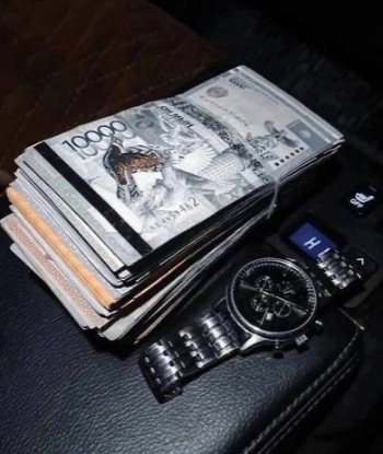 Эскорт Тимур пышная подарит групповой секс и примет у себя