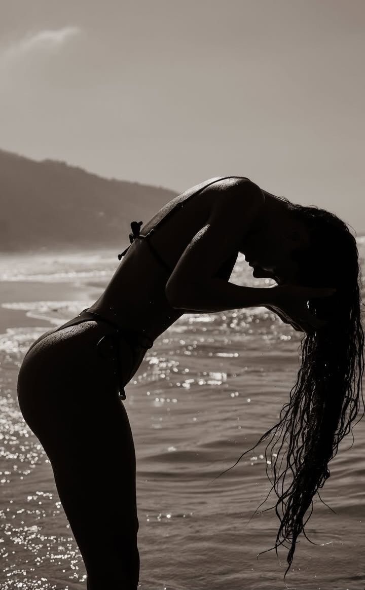 Индивидуалка Карина стройная сделает с удовольствием  и позовет в гости