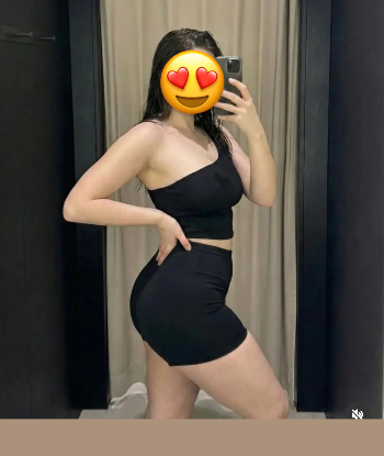 Индивидуалка Яна 25 лет исполнит тайский массаж и пригласит к себе