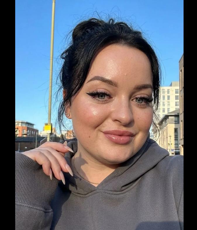 Массажистка НЕ ФЕЙК НЕ САЛОН с 7 размером груди сделает с удовольствием пипшоу и примет у себя