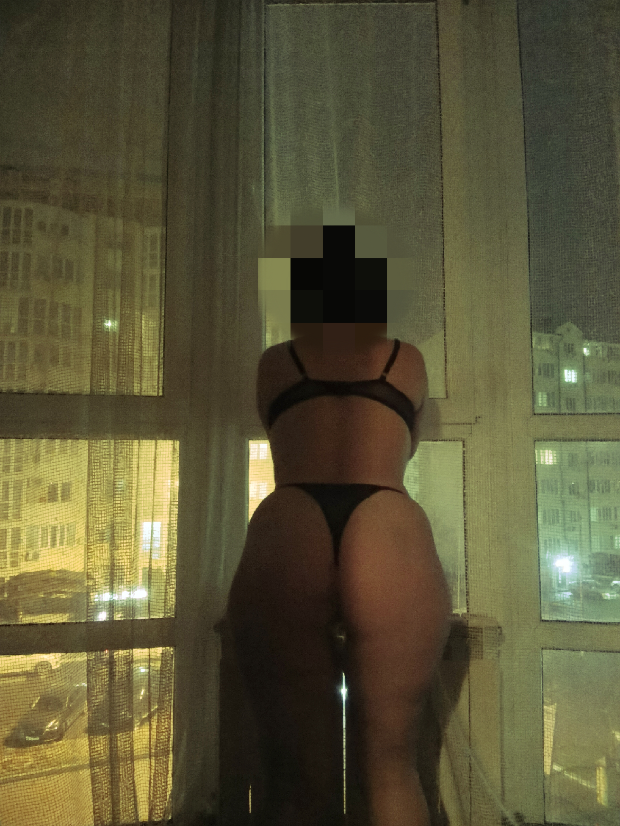 Девушка Яна без предоплат стройная сделает качественно семейным парам и пригласит к себе