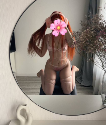 Эскорт Ника с 2 размером груди сделает нежно массаж не профи и позовет в гости